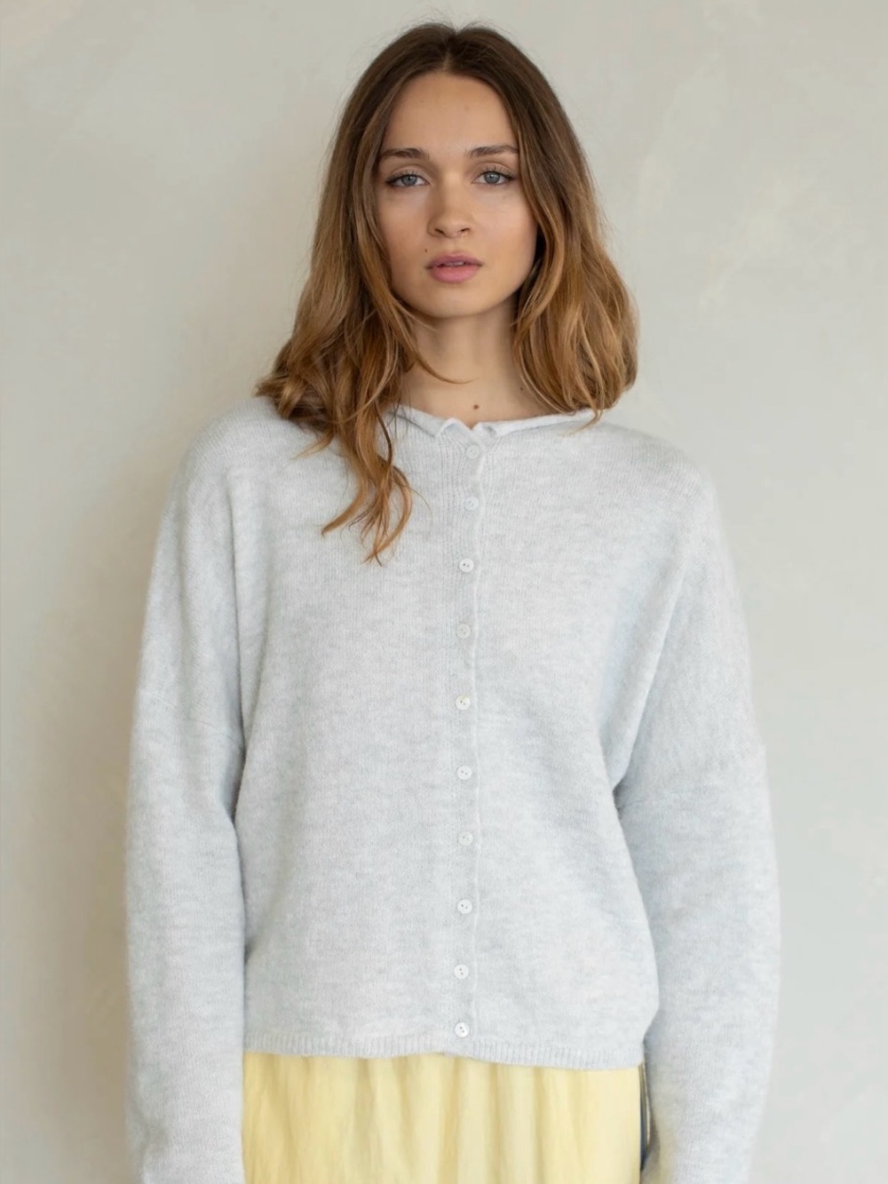 NWT Things Between Piper Light Gray Button-Front Women’s Sweater Cardigan